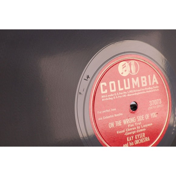 Kay Kyser - Ole Buttermilk Sky/On The Wrong Side Of You 1946 78rpm Record 37073 - Picture 14 of 16